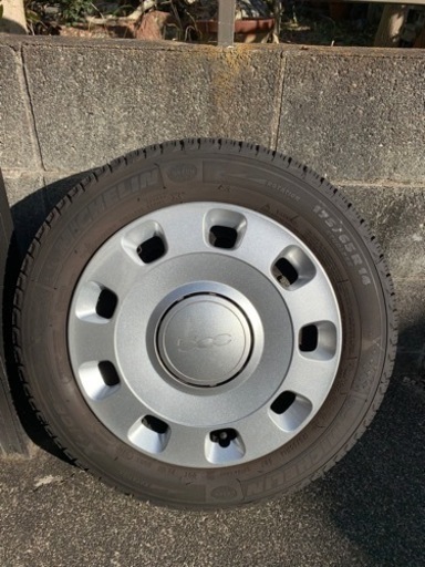 スタッドレスタイヤ4本　ホイール付き　FIAT 500 MICHELIN 175/65 R14