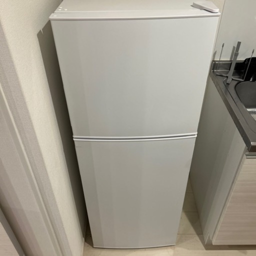 冷蔵庫　2019年製造