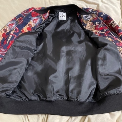 【ZARA】総柄 ジャガード ボンバージャケット Sサイズ