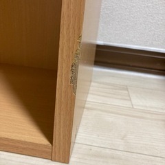 【茶色い棚】の画像