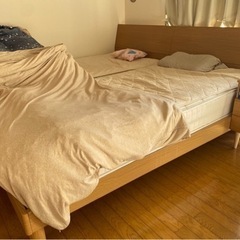 お取引き中　シングルベッドフレーム1台　ナチュラル　