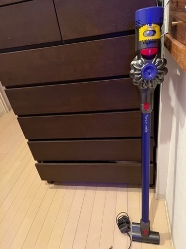 Dyson ダイソン　SV11 掃除機