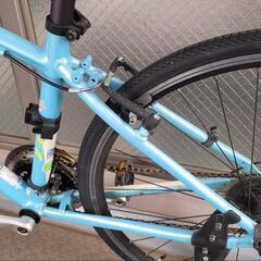 Momentum クロスバイクの画像