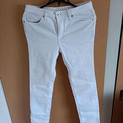 ユニクロレディースパンツです。２本セットです。の画像