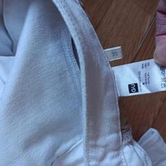 ユニクロレディースパンツです。２本セットです。の画像