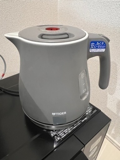 タイガー　電気ケトル　0.8リットル