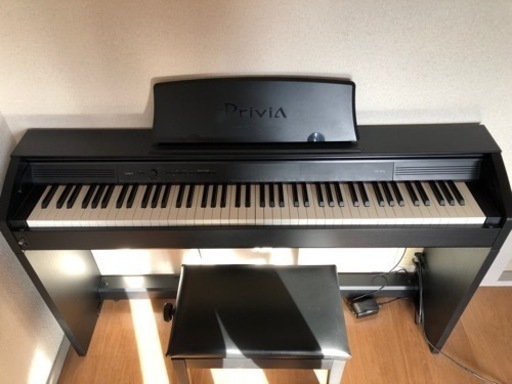 取引中 電子ピアノ Casio Privia PX-750