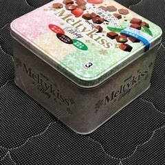 焚き火缶格下げ予定品/非売品『缶のみ」メルティキッスアソート缶　の画像