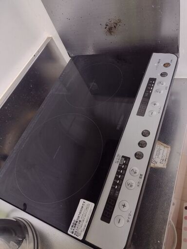 アイリスオーヤマ　IHクッキングヒーター　IHK-W12SP