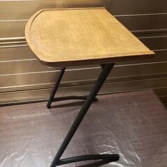 サイドテーブル の画像