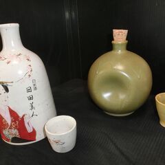 全国の酒造会社のオリジナル徳利の画像