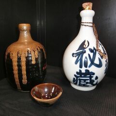 全国の酒造会社のオリジナル徳利の画像
