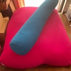 【交渉中】ヨギボーダブル　特大LL  ＋　ロールマックス　大型抱き枕　セット！