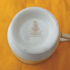ロイヤルドルトン ティーカップ＆ソーサー ダージリン 花柄 ホワイト×ピンク ROYAL DOULTON 札幌 西岡店の画像