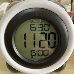 目覚ましならない時計