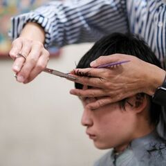✂【理容師急募♪積極採用中！】D・R城南店｜正社員｜ブランクOK！安定経営で安心して長く働けます！の画像