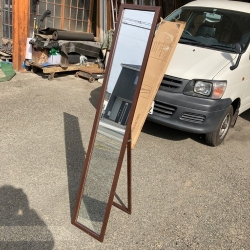 木製スタンドミラー