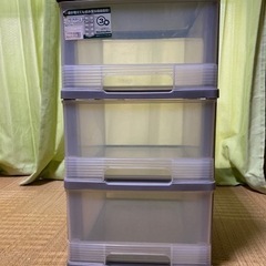 収納ケース　差し上げます　取りに来れる方の画像
