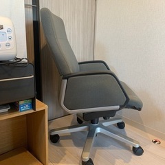 ［受け渡し決まりました］オフィスチェアの画像
