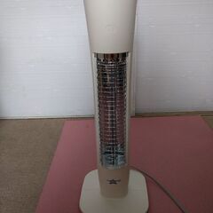 アラジン　2022年製　遠赤グラファイトヒーター