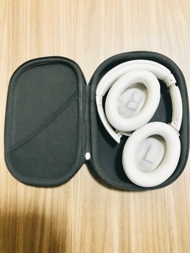 【美品】BOSEボーズ Quiet Comfort 45 ワイヤレスヘッドホン