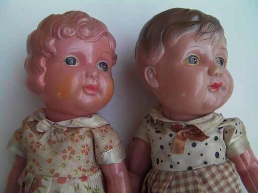 戦前1930年代セルロイド遺産「青い目の男の子＆女の子ペア人形」存在感のあるベストなサイズ戦前らしいリアルな顔立ちが魅力的です