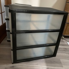 3段収納ケース2個セット　引き取りに来て頂ける方にの画像