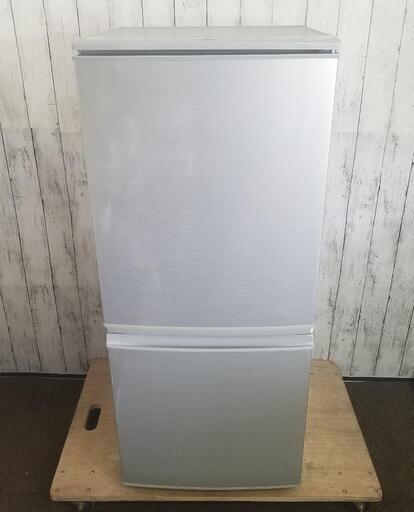 【美品】SHARP 2ﾄﾞｱ冷蔵庫 137L 左右付け替え可能ドア SJ-14Y-S
