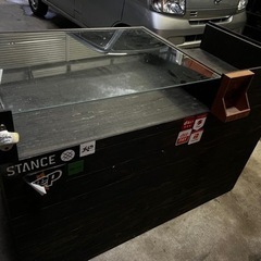 カウンターテーブルの画像