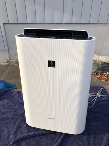シャープ 加湿 空気清浄機 プラズマクラスター 7000 スタンダード 13畳 / 空気清浄 23畳 KC-J50-W 2019年製