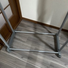 パイプハンガー　ダブル　引き取りに来て下さる方の画像
