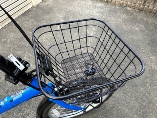 美品(使用期間1ヶ月程度)折り畳み自転車