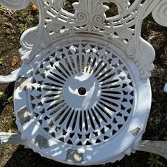 ガーデニング用椅子（机もあり）の画像