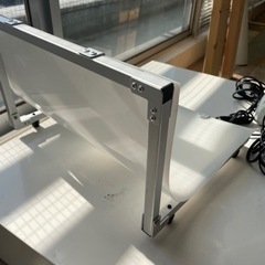 OPIネイルライト ネイルマシーン　撮影用背景ボードの画像