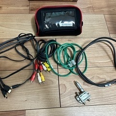 テレビ(SHARP AQUOS)、ブルーレイレコーダー、リモコン、説明書付きの画像