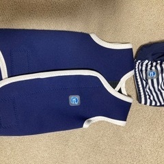 ベビー水着と帽子のセット