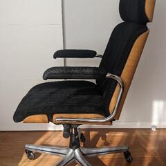 GIROFLEX BRASA 83 ハイバックチェアの画像
