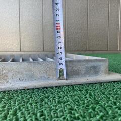 溜桝用 グレーチング蓋 側溝蓋 約300mm、約280mmの画像
