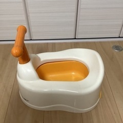 おまると補助便座の画像