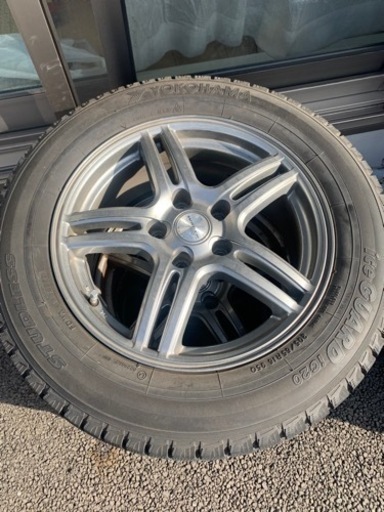 スタッドレスタイヤ　ホイール付き 4本セット