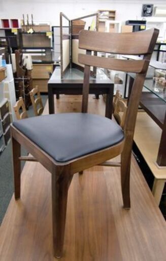 ☆4人掛けダイニングセット イス2脚 ベンチ1脚 幅1300mm 奥行750mm 高さ700mm 食卓テーブル ダイニングテーブル ブラック ブラウン 札幌 北20条店