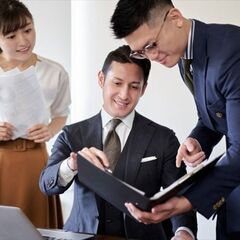 ≪週3～OK≫時給1800円+交通費☆法人向けカードの研修講師♪...