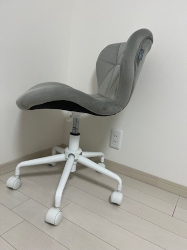 デスクチェア