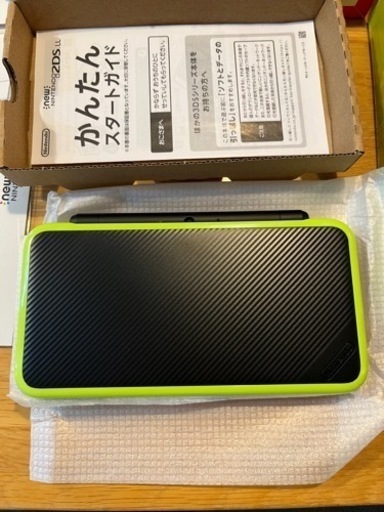 Nintendo 2DSLL