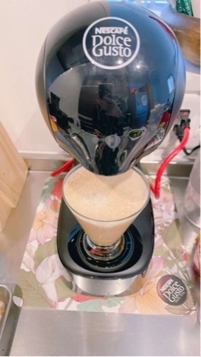 美品　オマケ付きネスカフェ　ドルチェ　gusto コーヒーメーカー