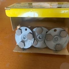 ライナックス　床研削機用カッターの画像