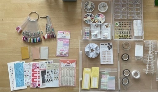 [手渡し限定]セルフジェルネイル用品セット(総額¥30,000程)