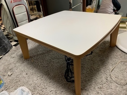 【リサイクルサービス八光】2015年製　カジュアル　正方形　コタツ