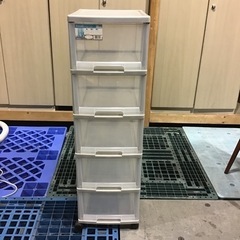 5段収納ケース　キャスター付き