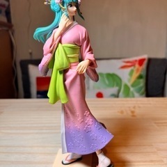 レア！ワンピース　小紫　フィギュア　状態良し